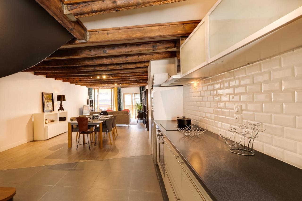 Le Balcon Du Chateau - Aprtement 75 Square Meter In The Annecy Center Екстер'єр фото